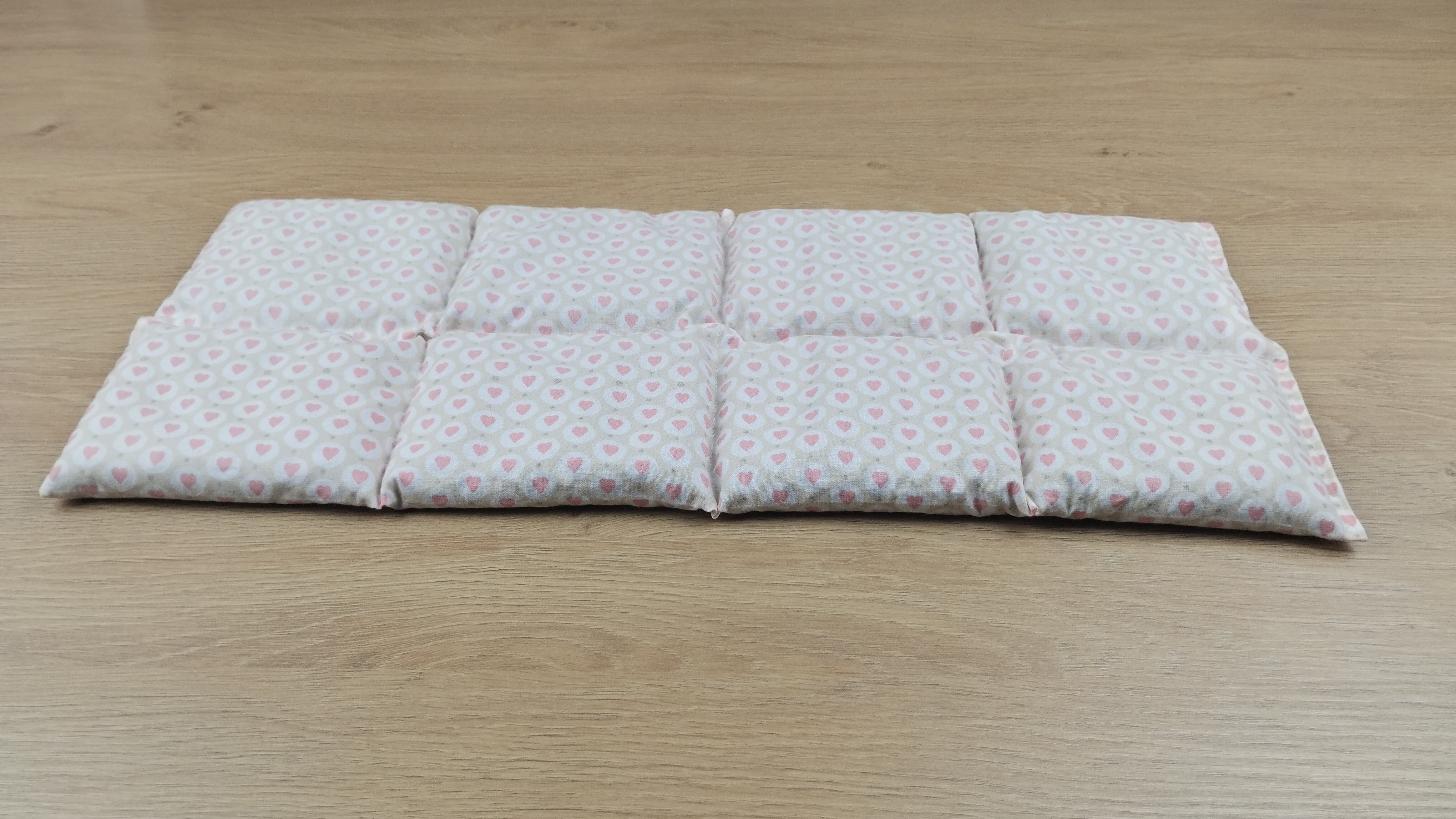 Körnerkissen Herzen im Kreis Beige/Rosé