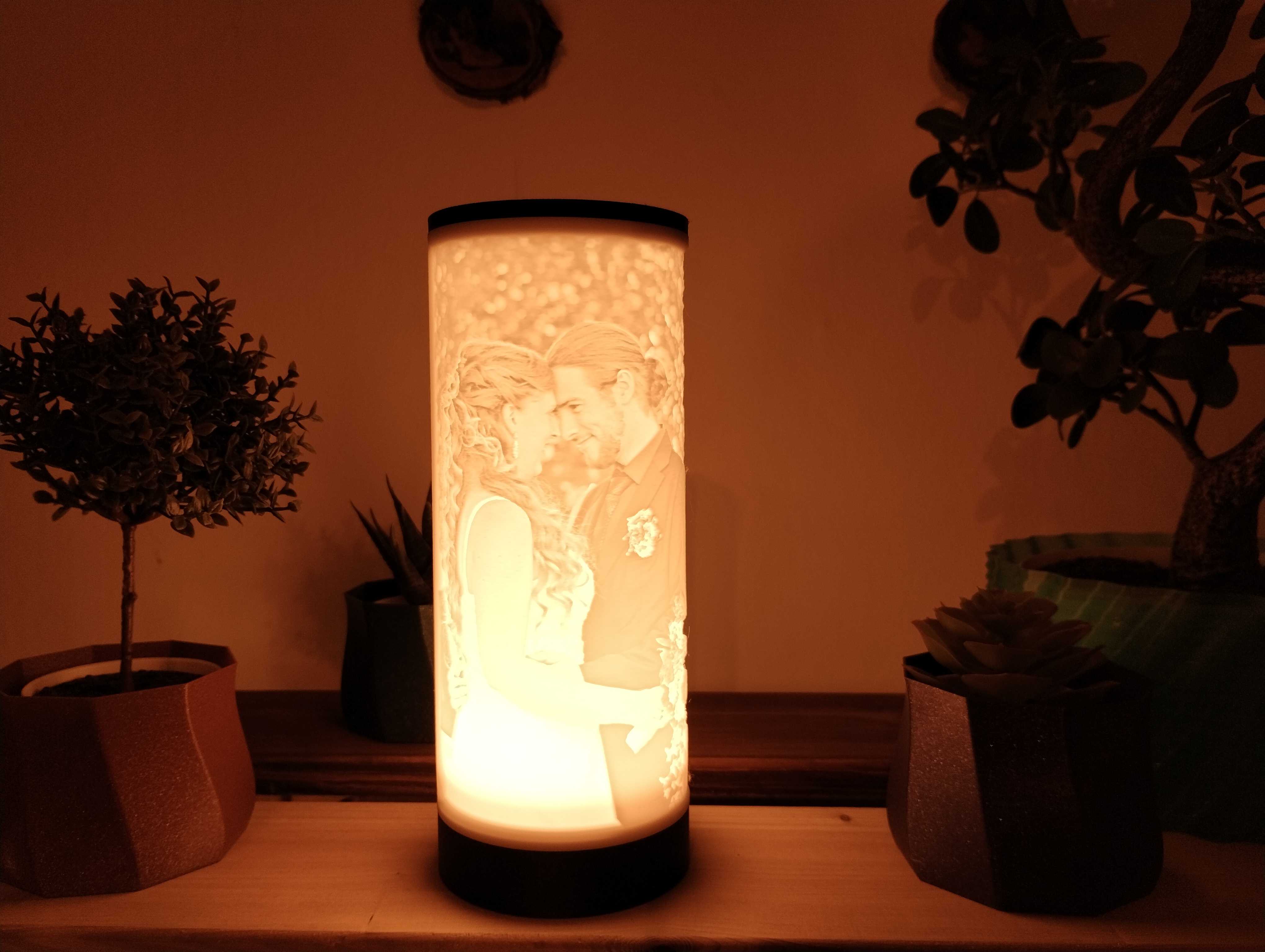 Lithophane Fotoleuchte 21cm mit USB LED Leuchtmittel (1-2 Fotos)