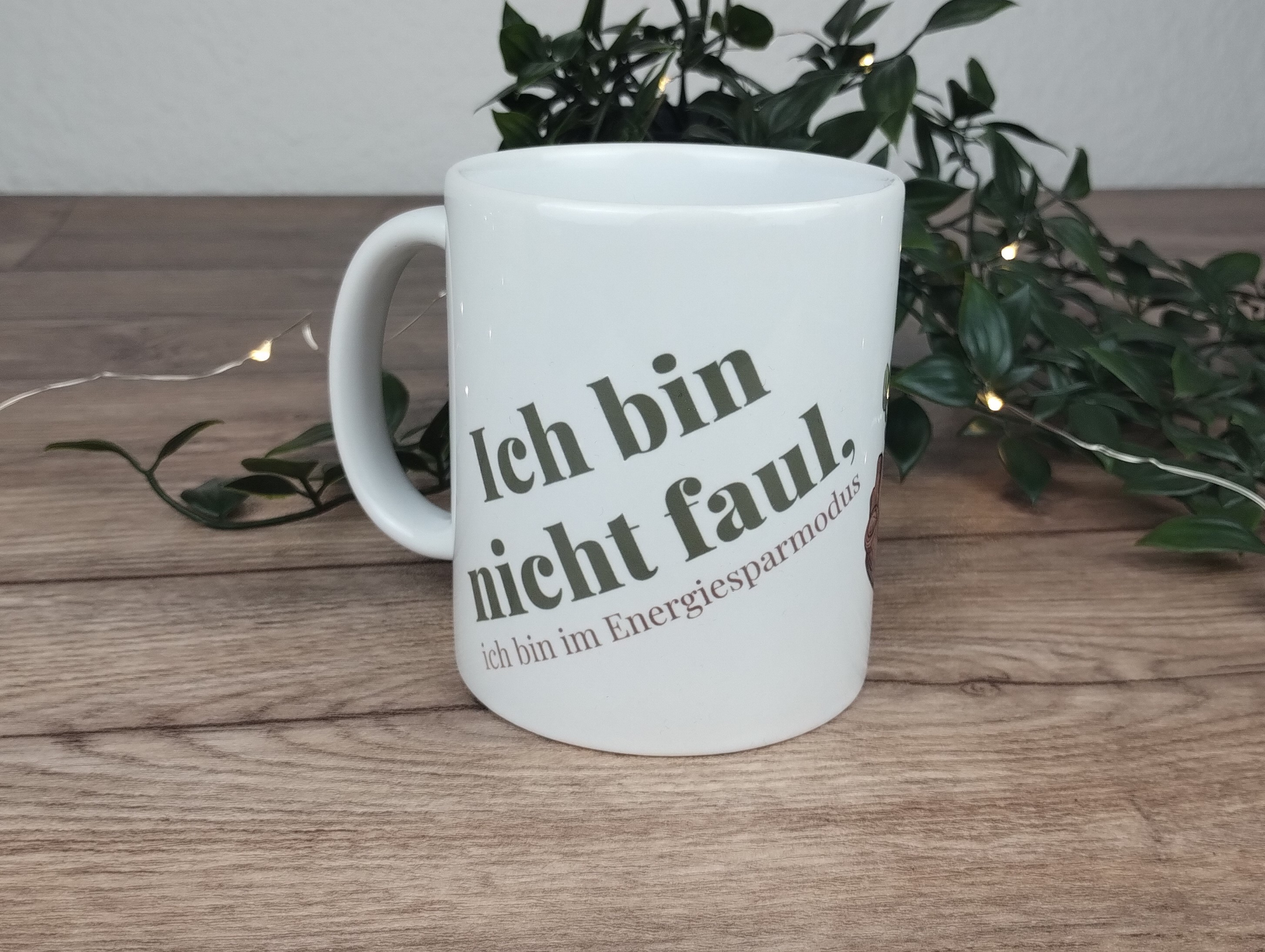 Keramiktasse mit Faultier und Spruch