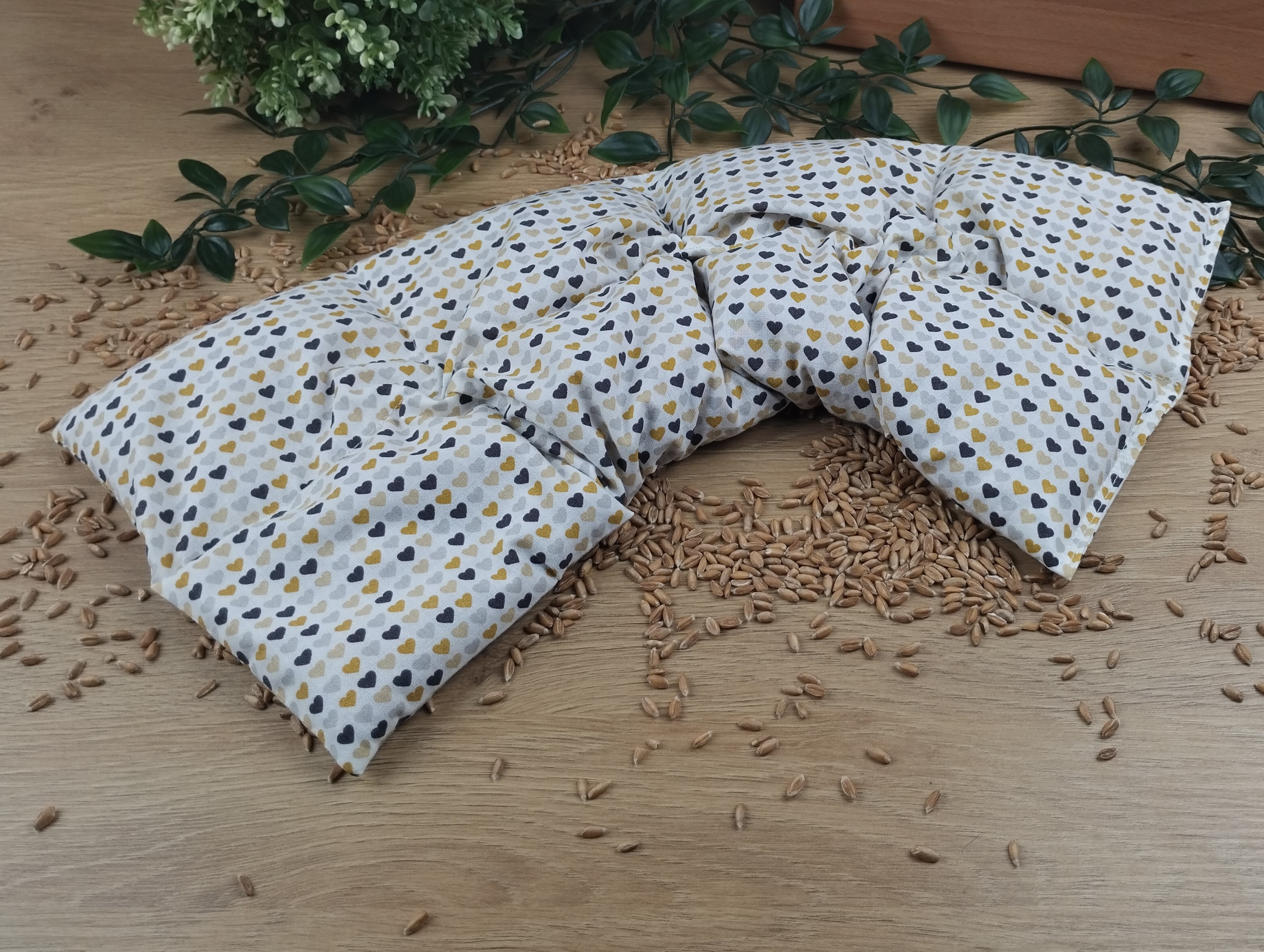 Körnerkissen Herzen Schwarz/Gelb