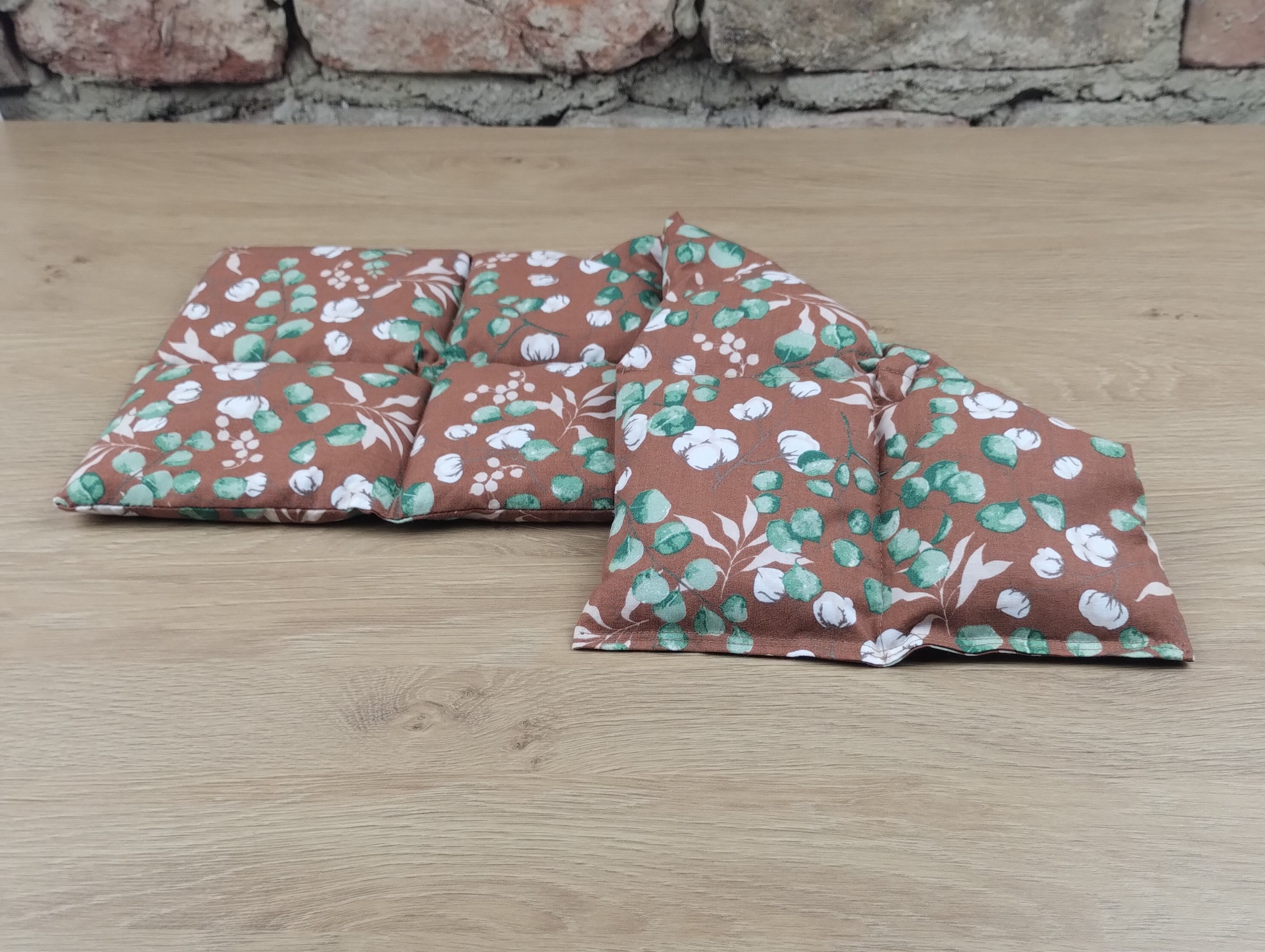 Körnerkissen Eucalyptus Braun