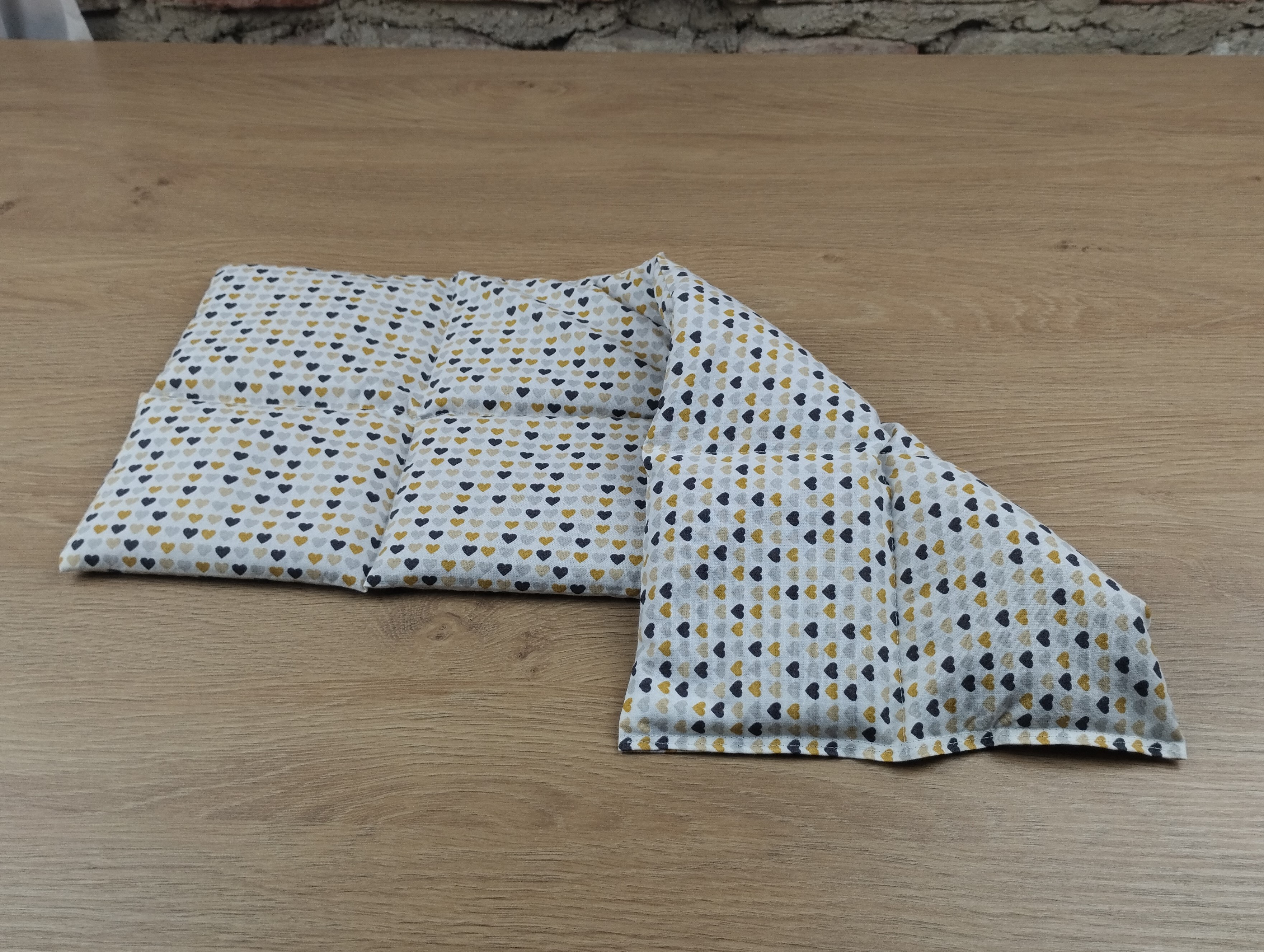 Körnerkissen Herzen Schwarz/Gelb