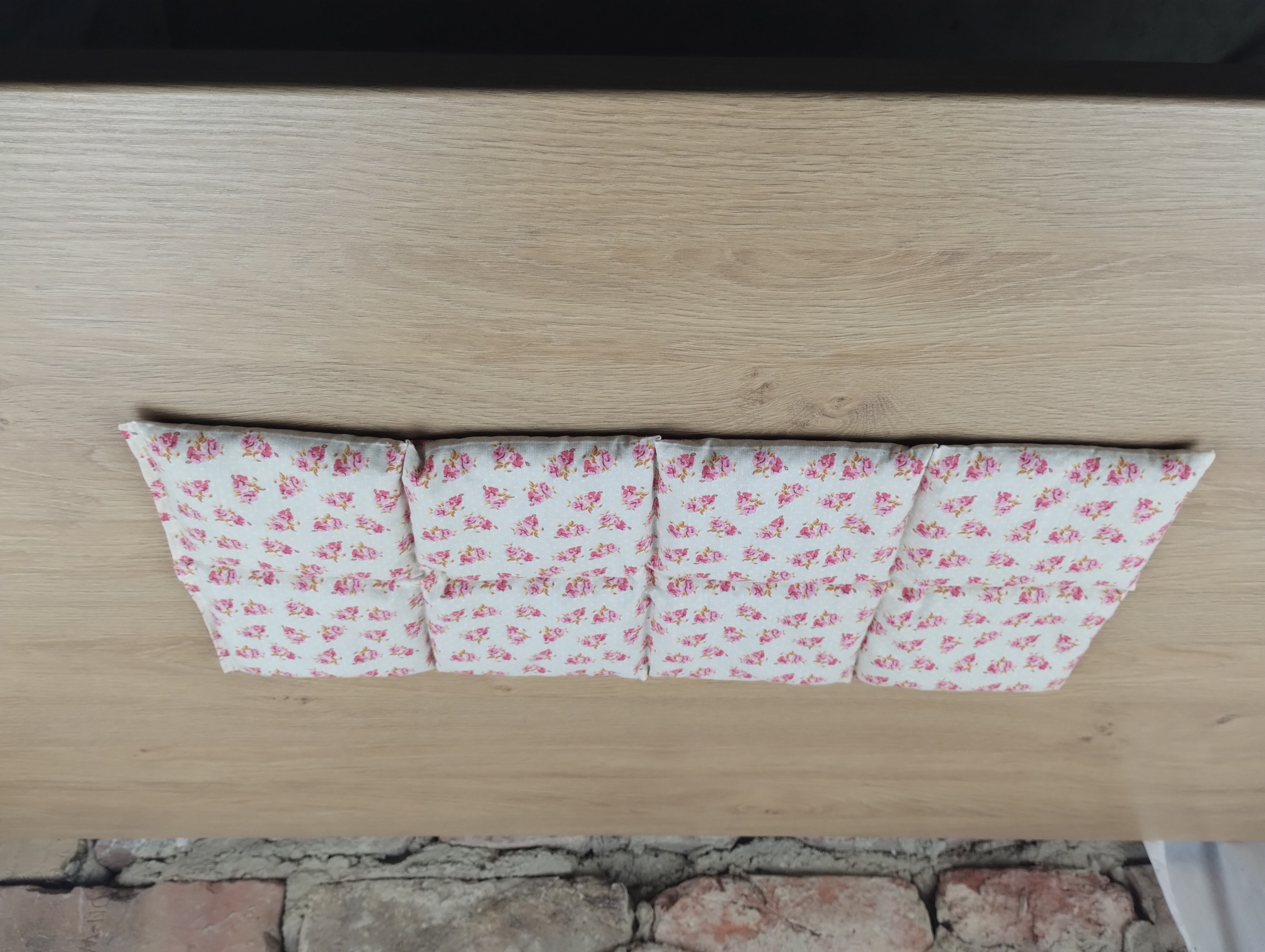 Körnerkissen Kleine Rosen Beige